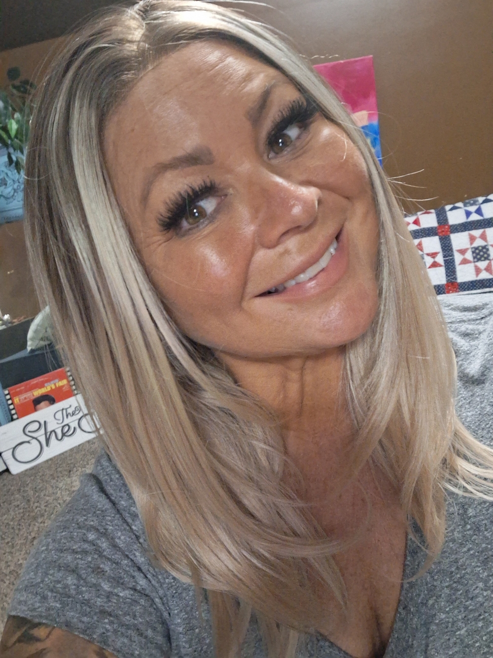 Light Ash Blonde Straight Layered Wig for Women